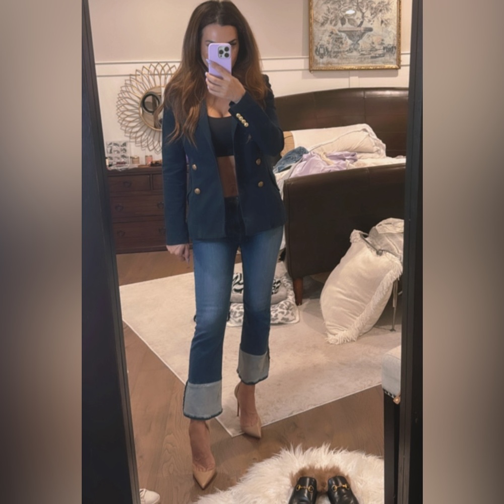 Frame jeans, size 25, stretchy!